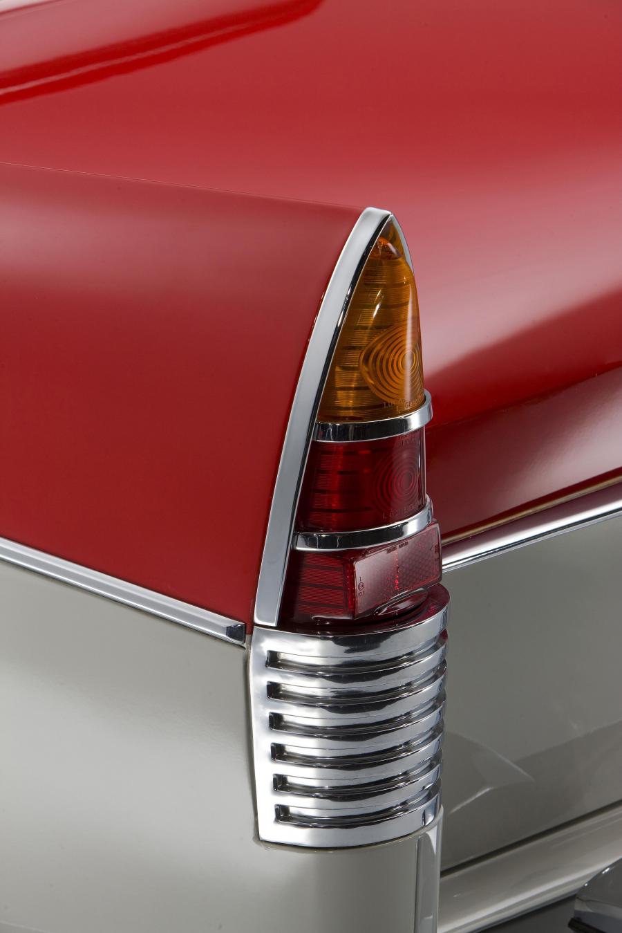 Детали экстерьера Austin A55 Cambridge Mark II Saloon 1959 года  (фото 7 из 18)